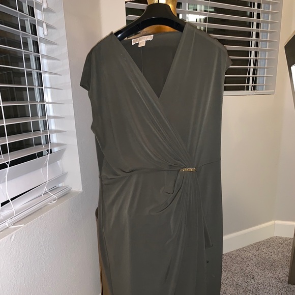 Michael-Kors-Faux-Wrap-Dress...Army green color... - Picture 2 of 2